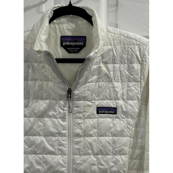 Women's Size Medium Patagonia Nano Puff Full Zip Insulated White Jacket Coat - Picture 2 of 5